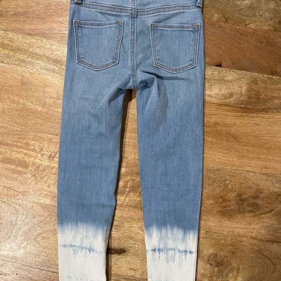 Old Navy - Little Girl Two-Toned Denim - Picture 3 of 5